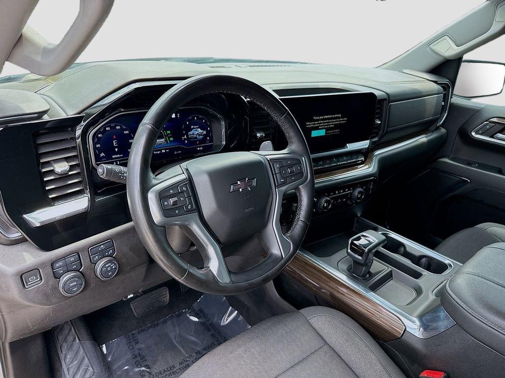 Used 2023 Gray Chevrolet RST image 28