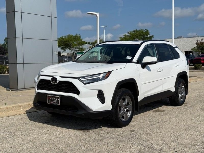 Certified Used 2024 Ice Toyota XLE image 7