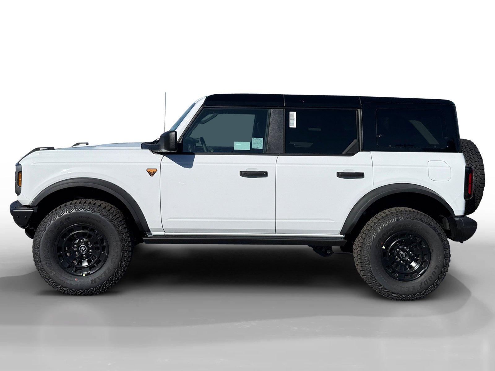 New 2026 Oxford White Ford Badlands® image 2