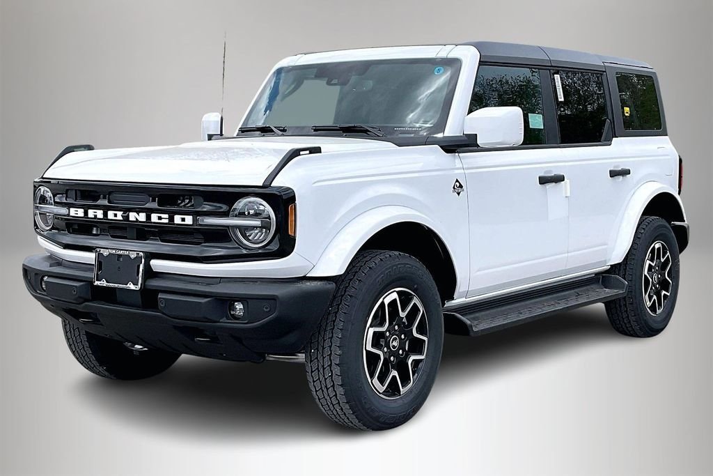 New 2026 Ford Bronco Outer Banks 4D Sport Utility