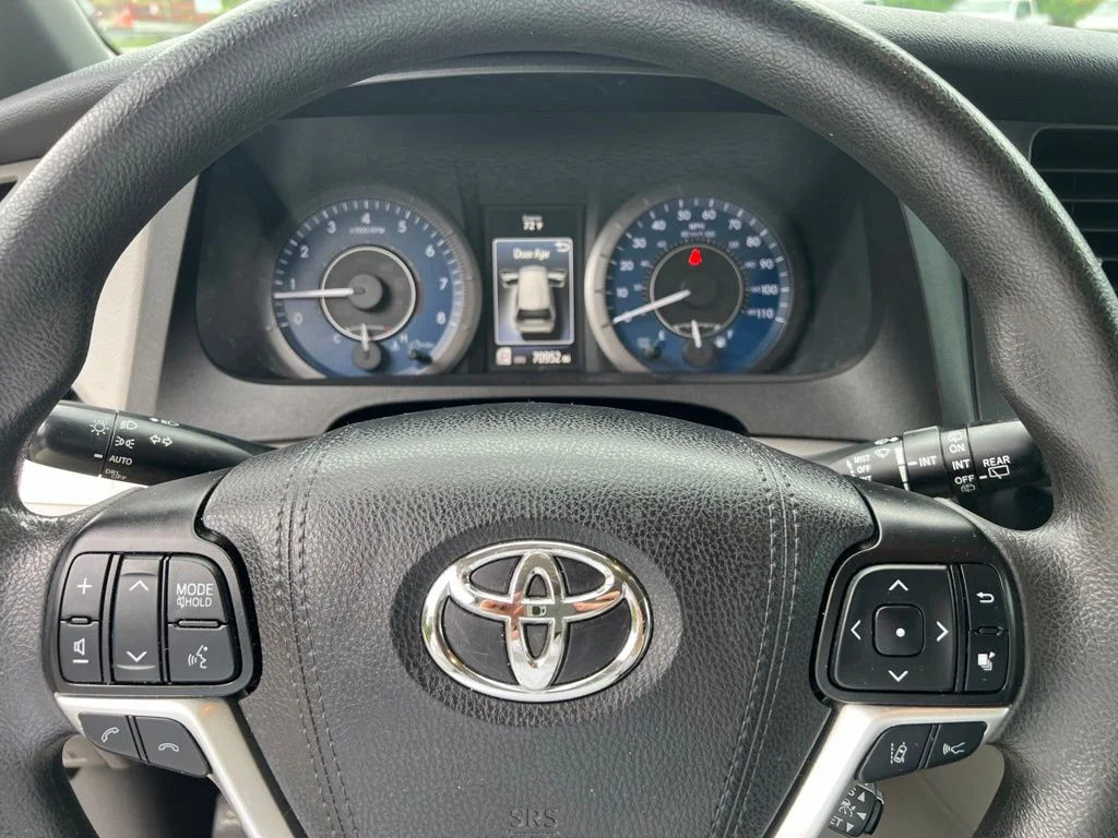 Used 2020 Gray Toyota LE image 33