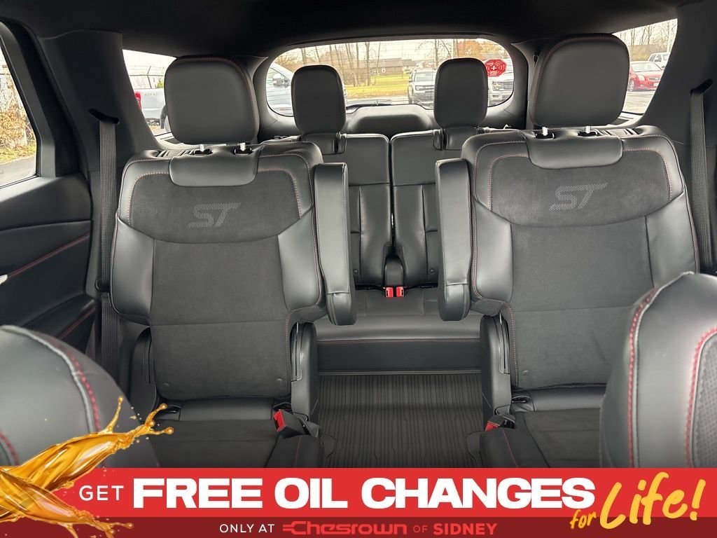 2026 Ford Explorer ST - Photo 28