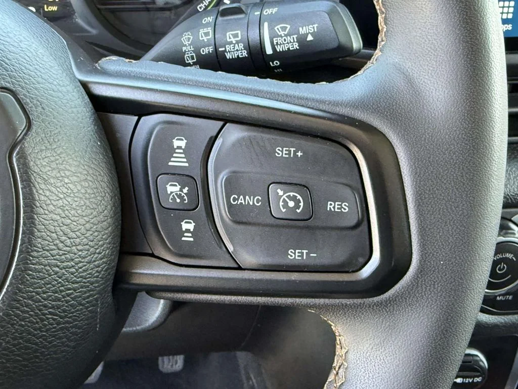 Used 2024 Gray Jeep Sport S 4xe image 22
