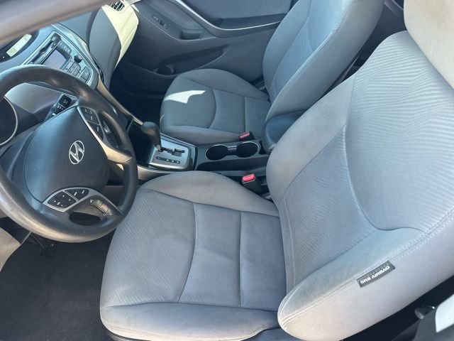 2013 Hyundai Elantra GLS - Photo 13