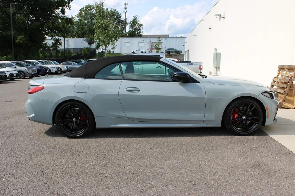 Used 2024 Gray BMW M440i image 37