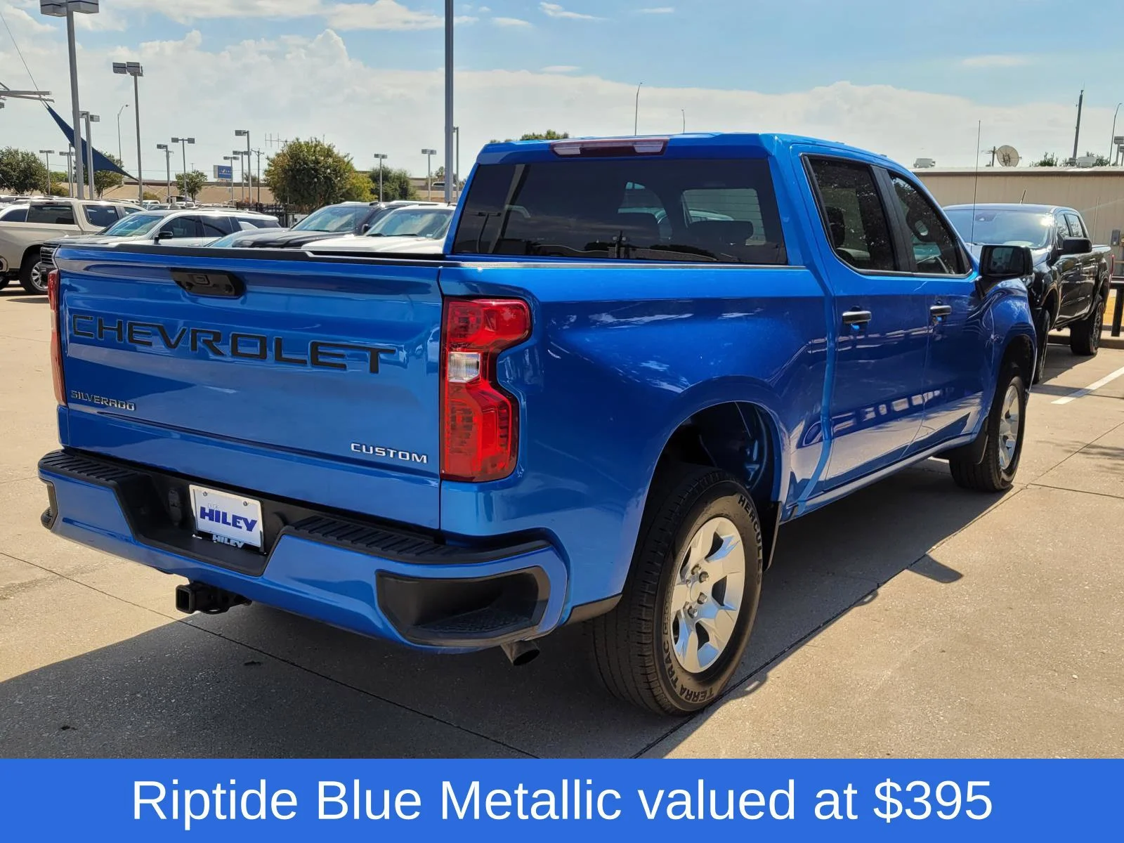 Used 2025 Riptide Blue Metallic Chevrolet Custom image 4