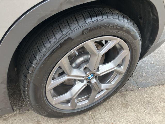 Used 2023 Gray BMW xDrive30i image 57