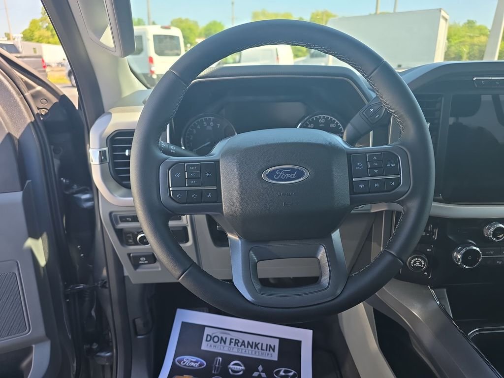Used 2023 Gray Ford XLT image 14