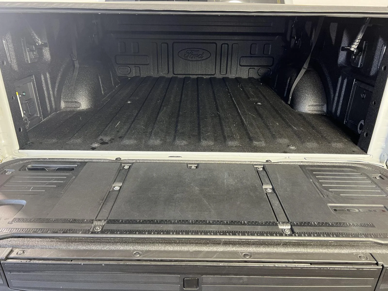 Used 2024 Gy Ford Raptor image 27