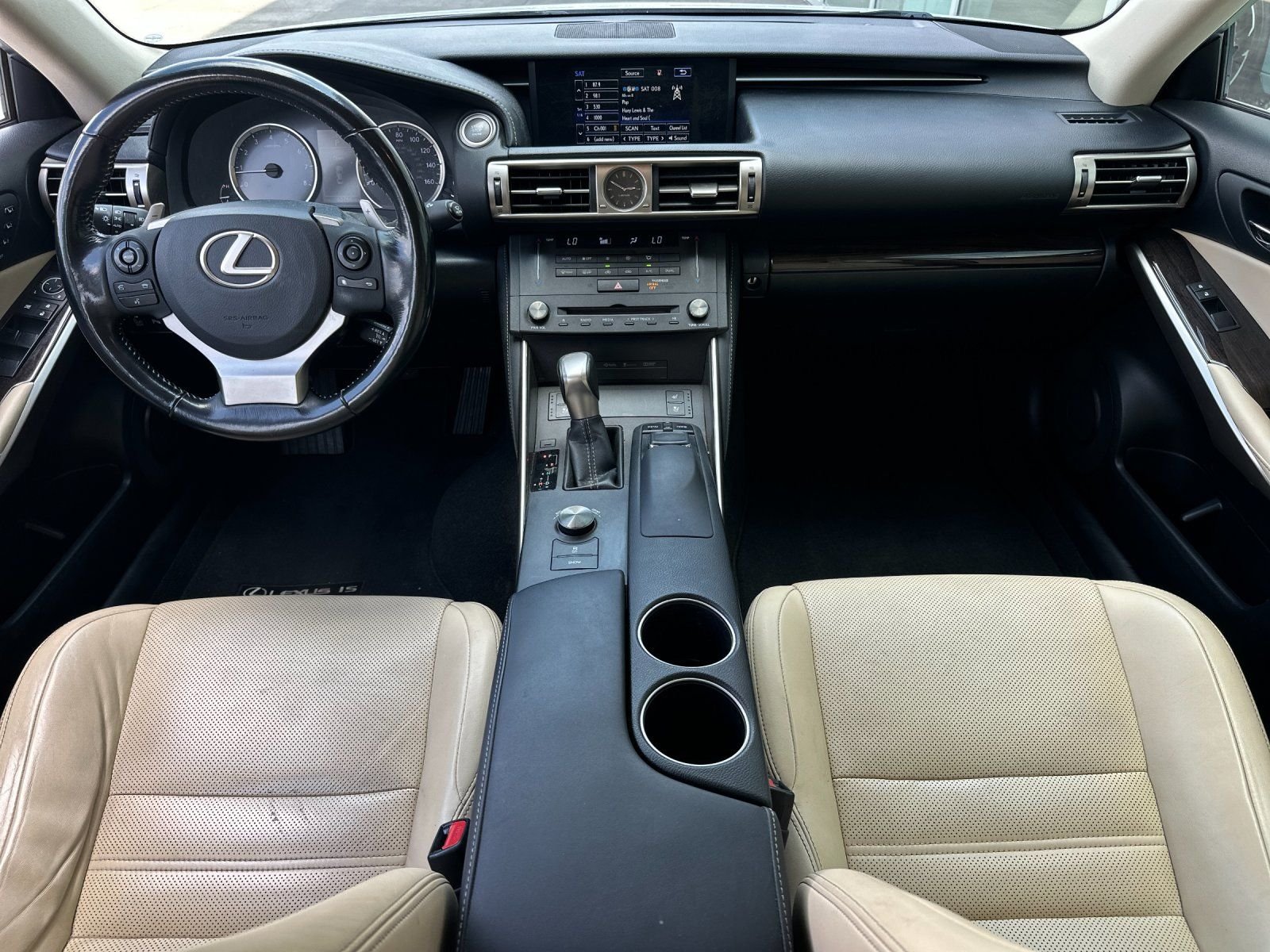 Used 2015 Ultra White Lexus 350 image 12