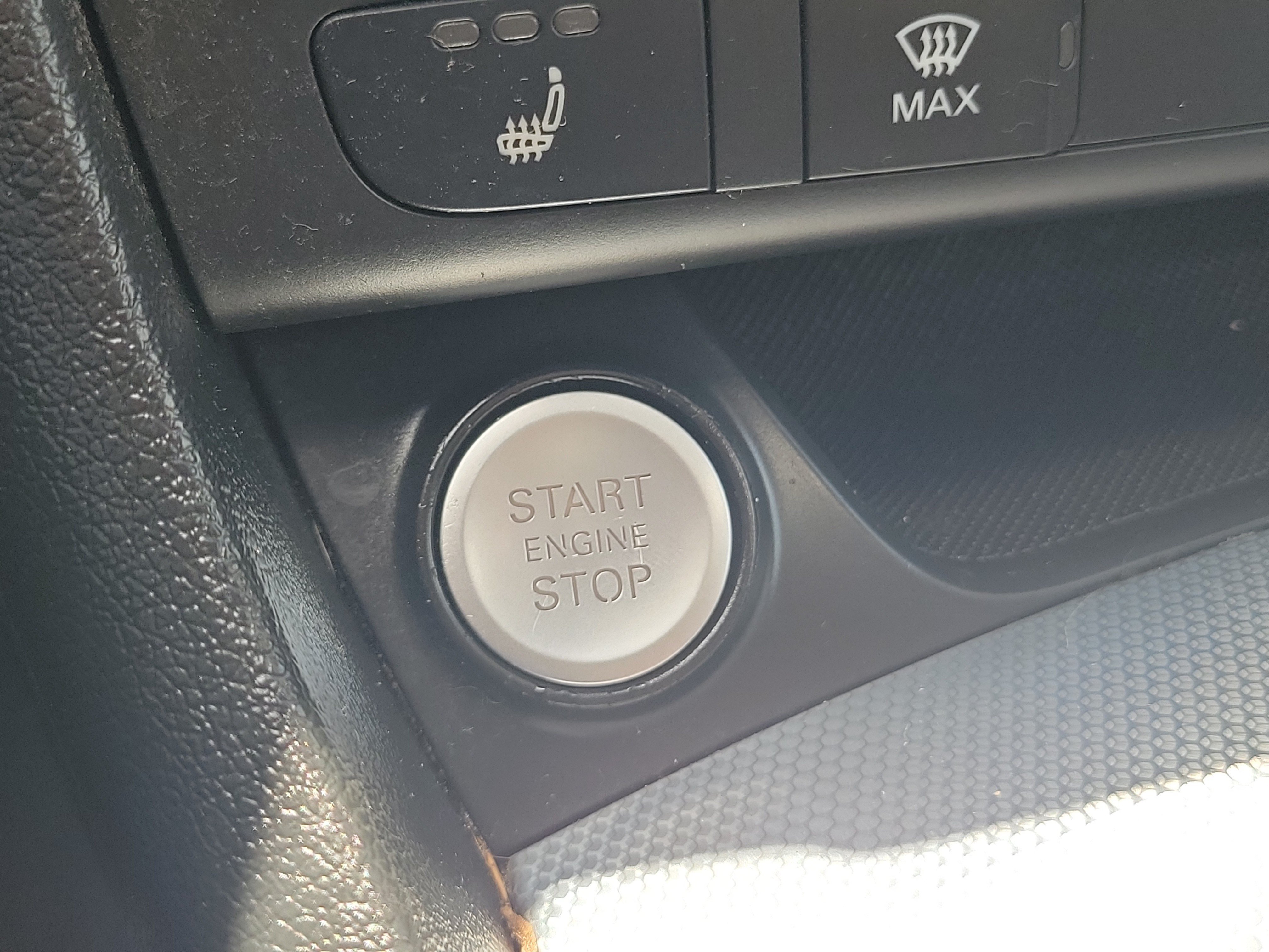Used 2018 Brilliant Black Audi 2.0T Premium image 29
