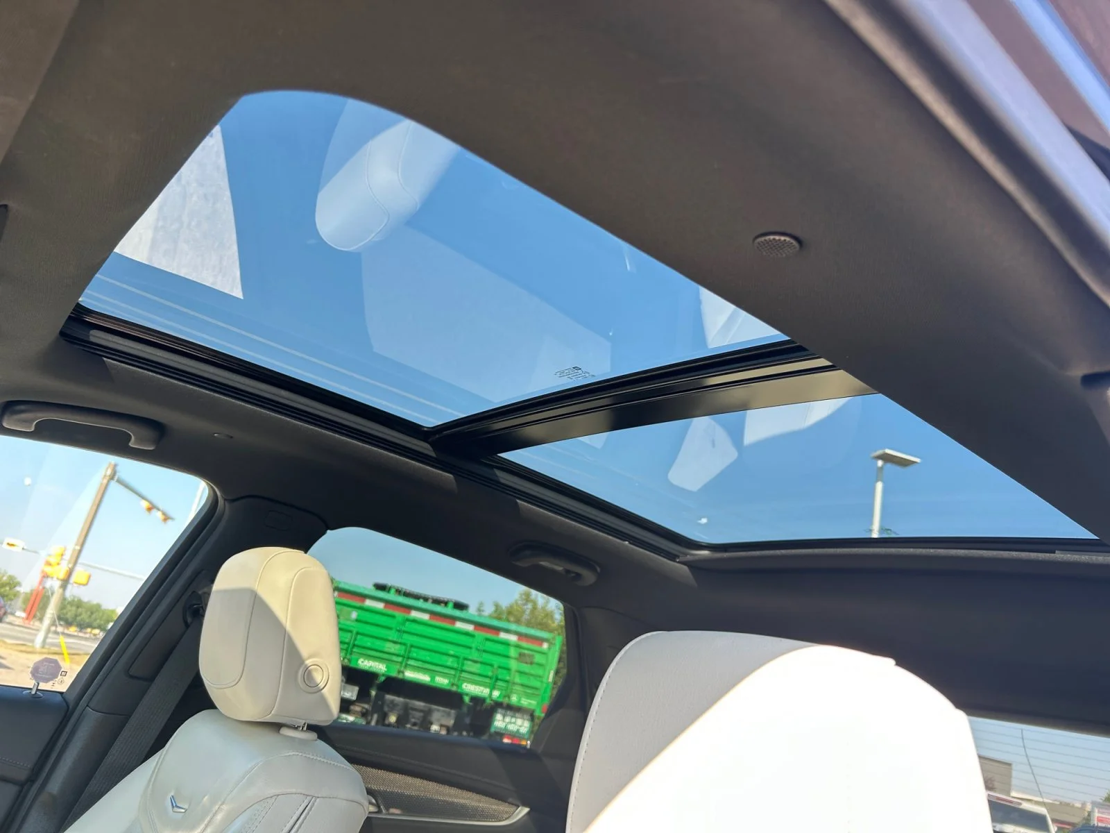 Used 2025 MIDNIGHT SKY METALLIC Cadillac AWD Sport Leather Sunroof Nav 3.6L image 18