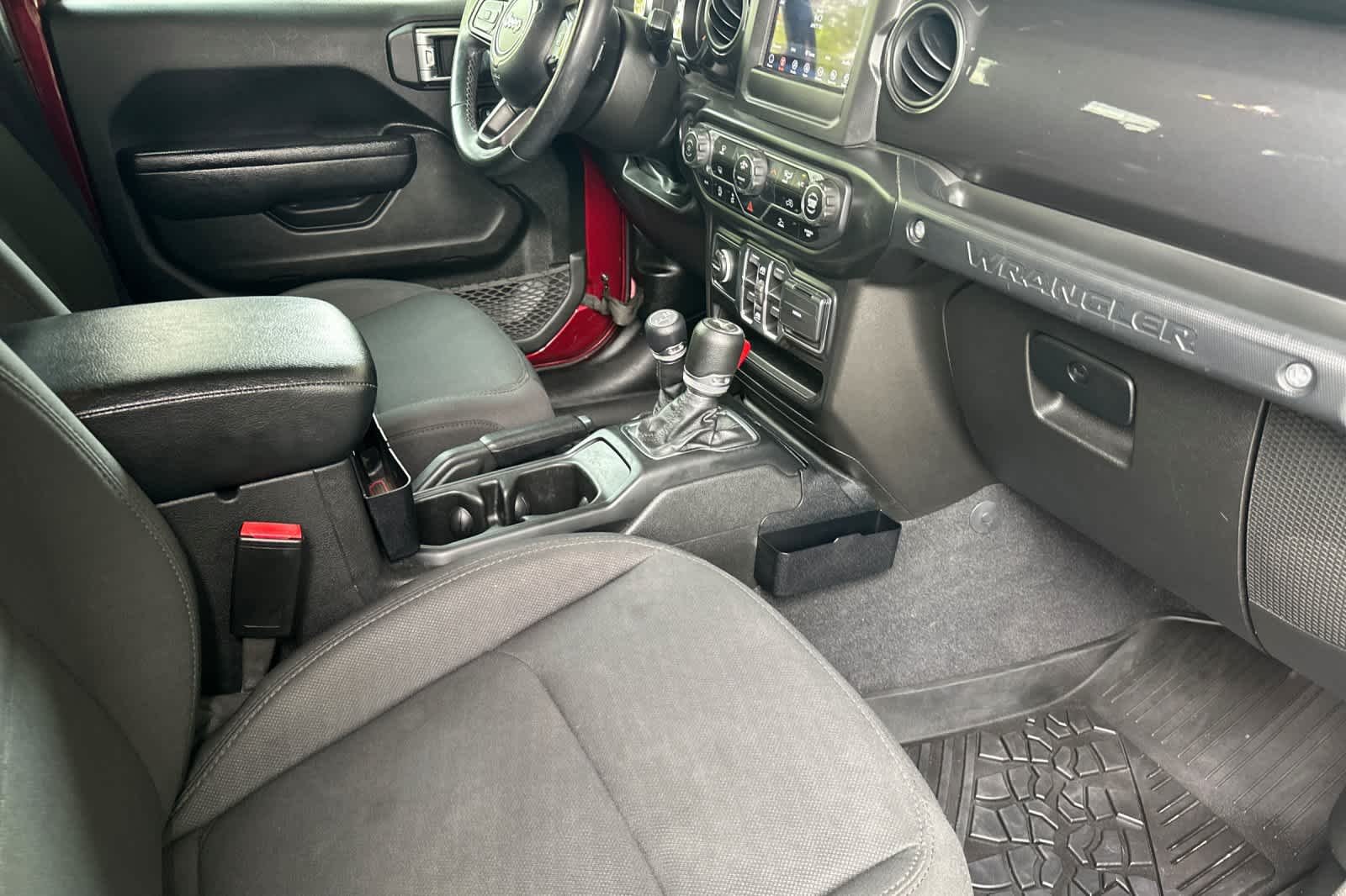 Used 2022 Snazzberry Pearlcoat Jeep Unlimited Sport Altitude image 17