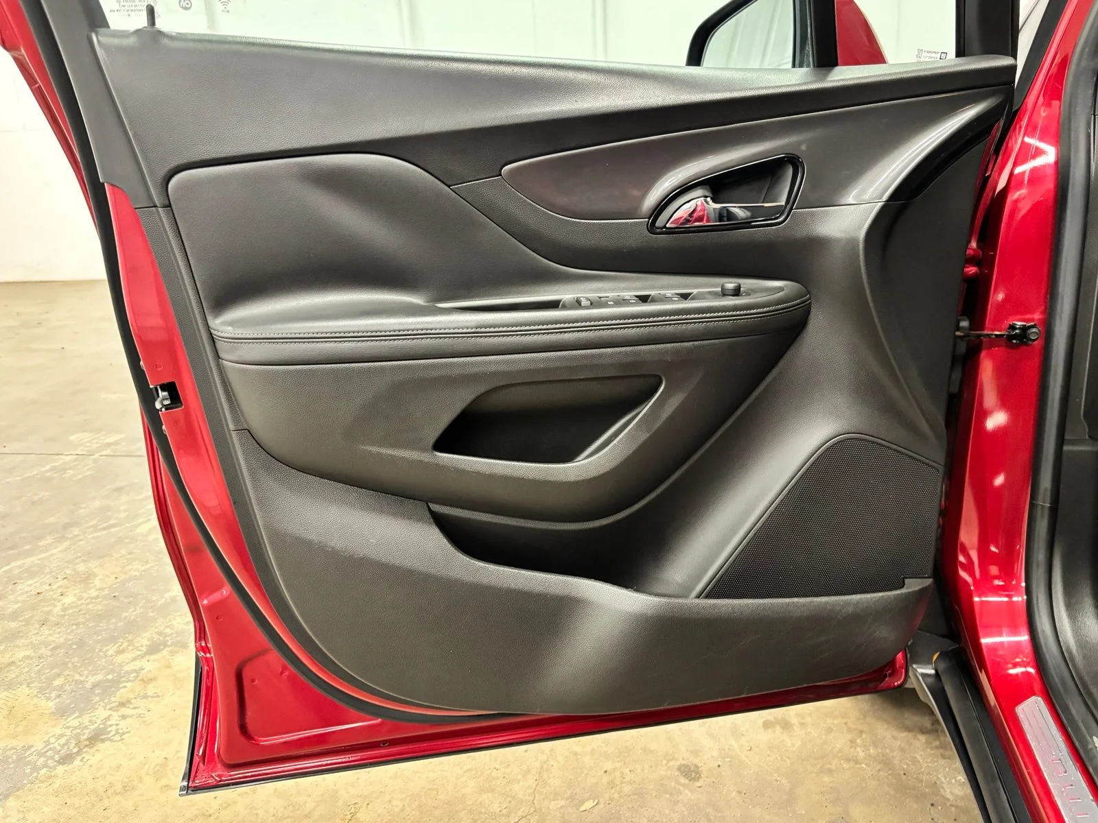 Used 2019 Red Buick Preferred image 18