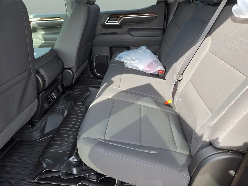 2026 GMC Sierra 1500 SLE - Photo 15