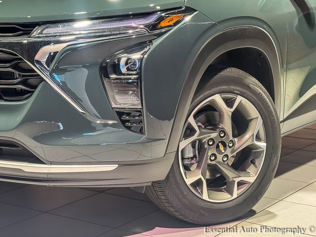 2026 CHEVROLET TRAX - Image 3