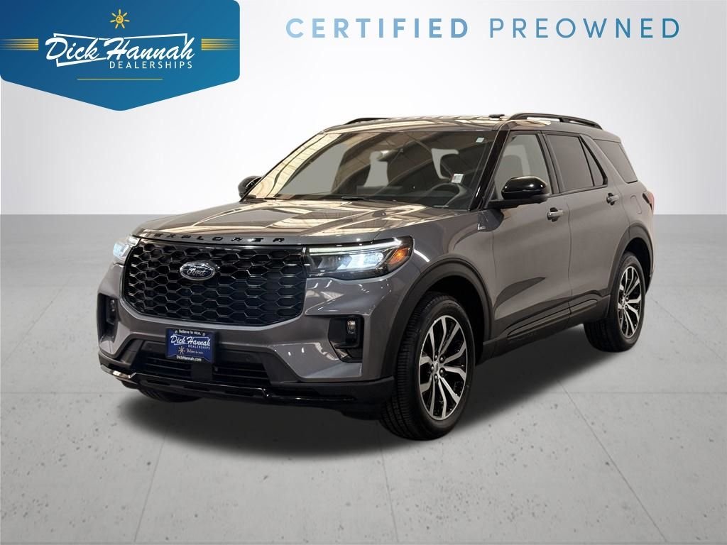 Certified Used 2025 Gray Ford ST-Line image 1