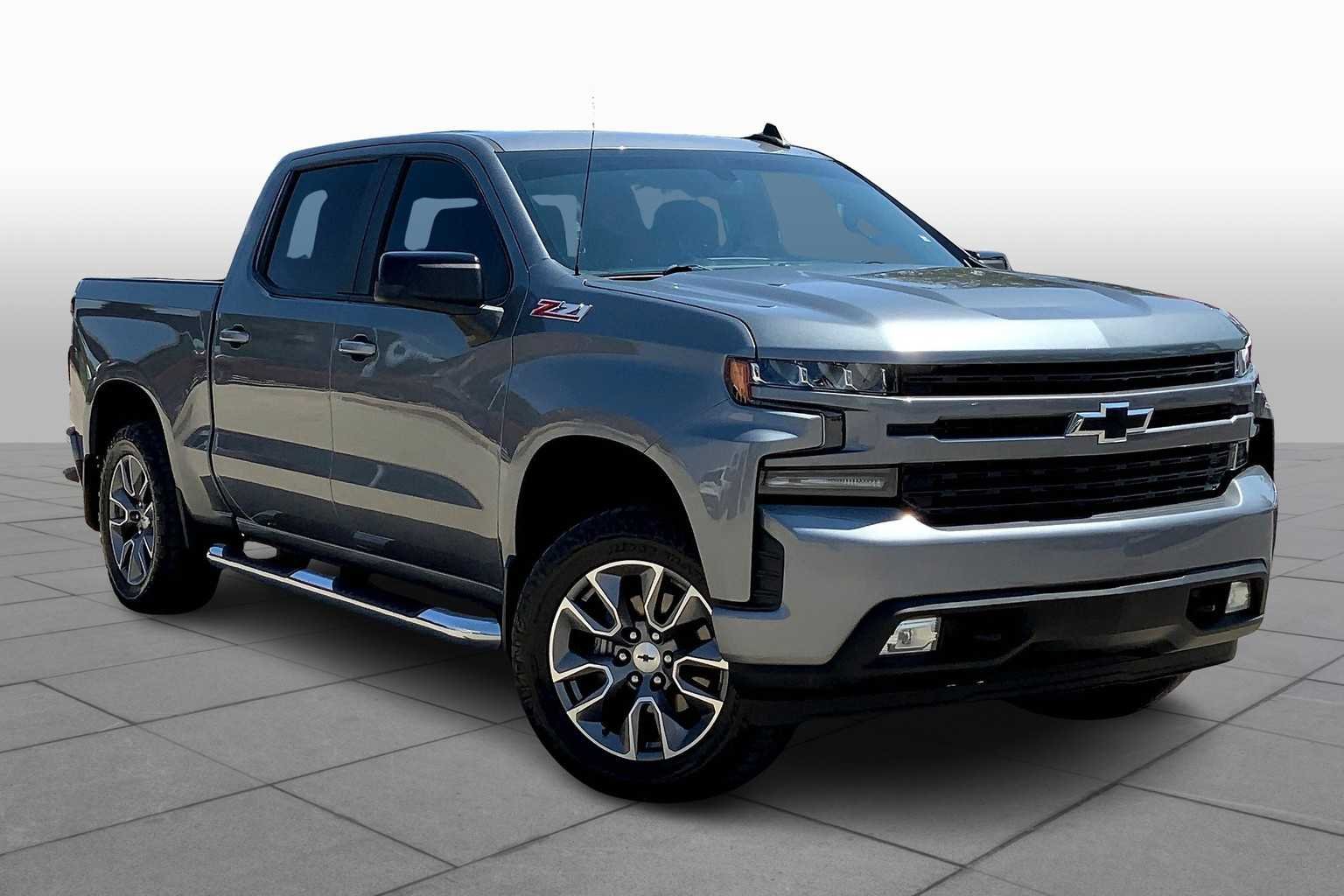 Used 2020 Satin Steel Metallic Chevrolet RST image 3