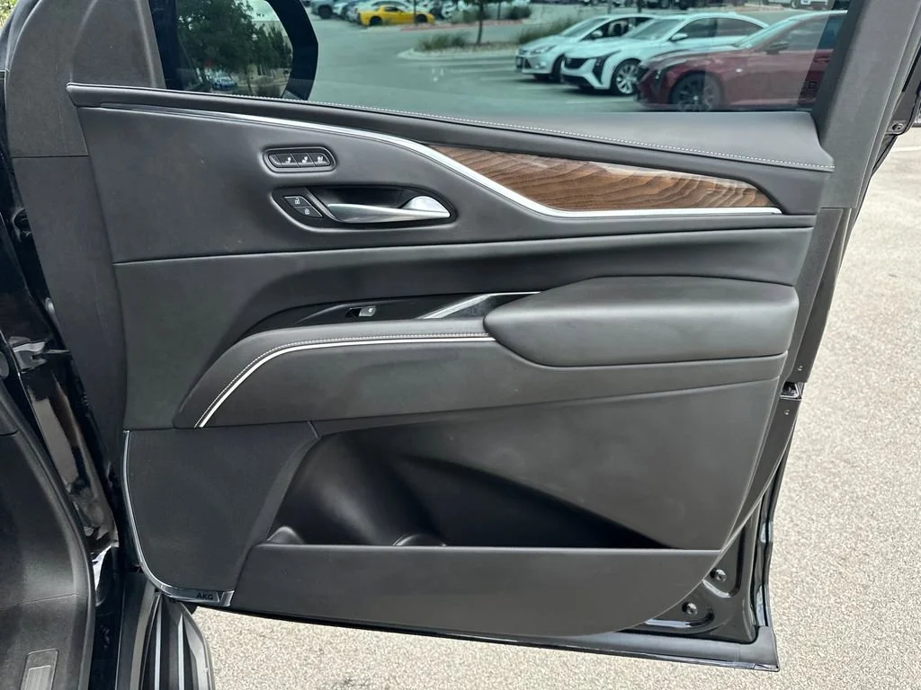 Used 2023 Black Raven Cadillac Sport Platinum image 35
