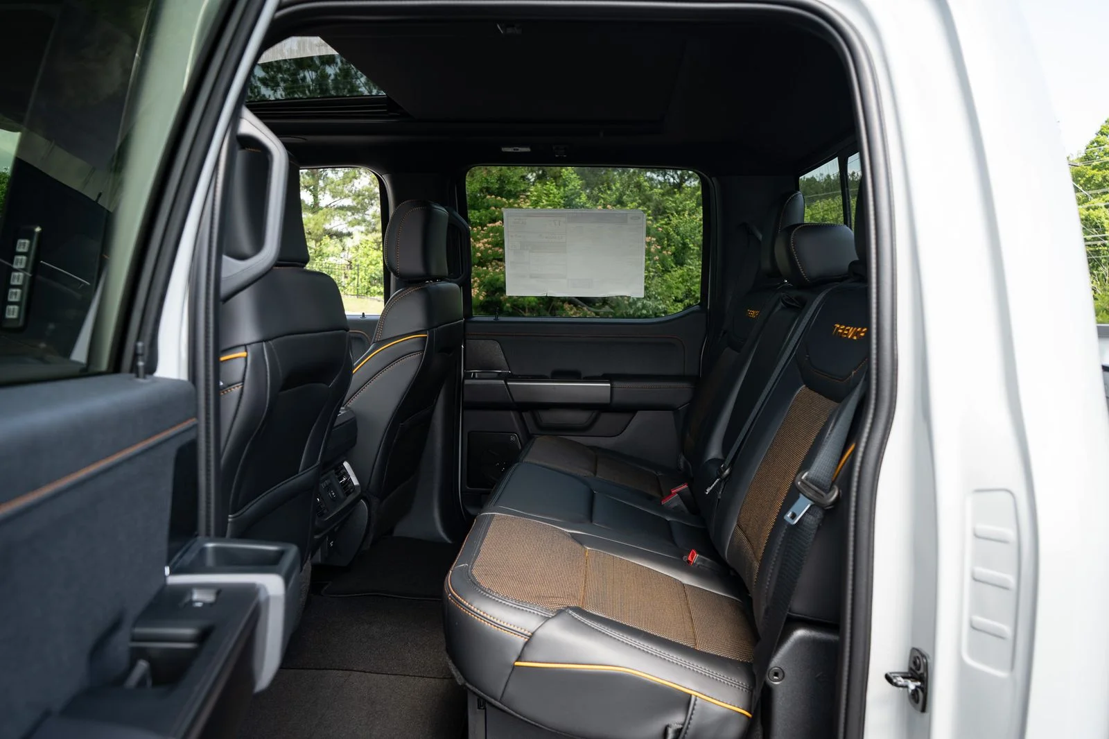 New 2026 White Ford Tremor image 37