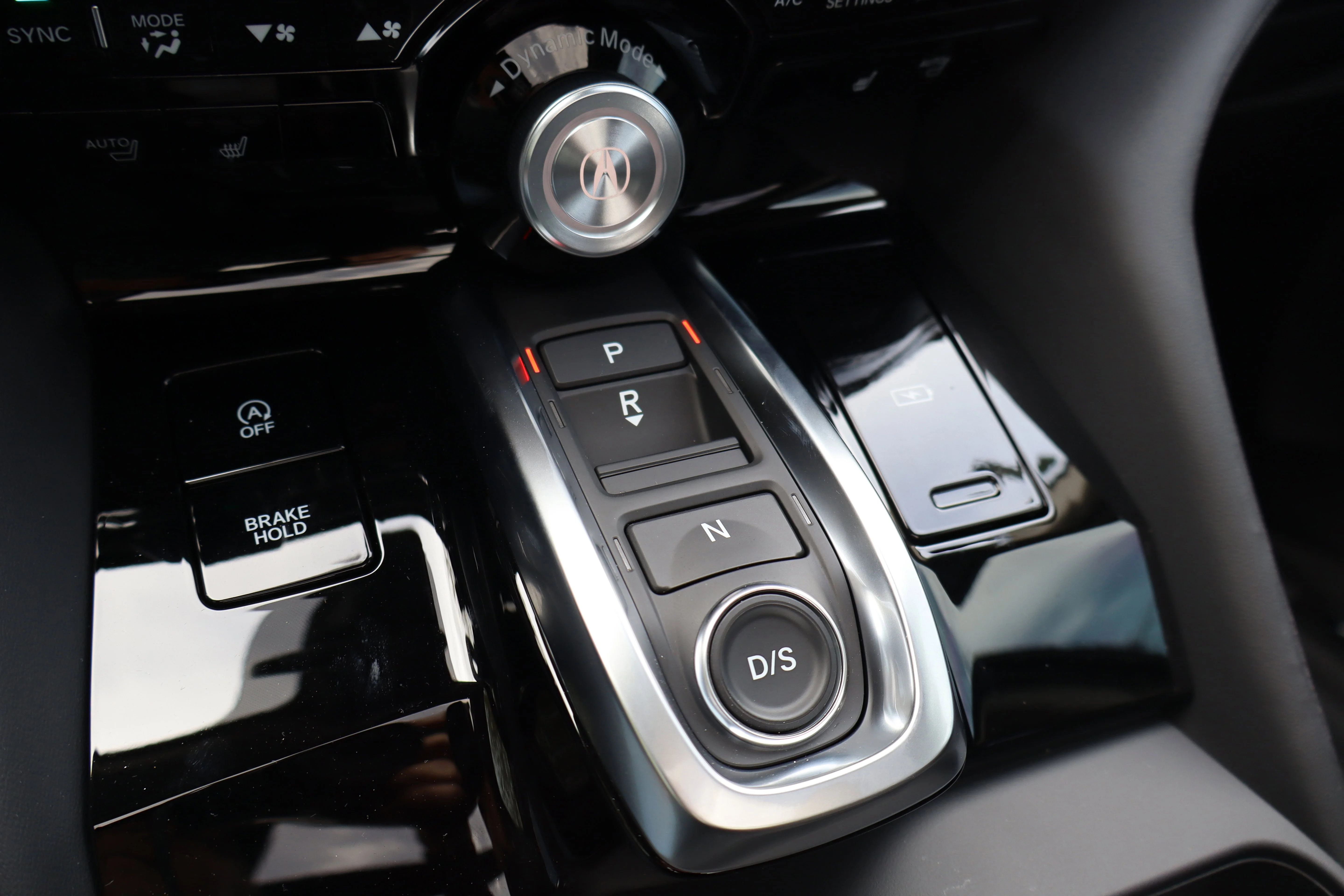 New 2026 Liquid Carbon Metallic Acura w/Technology Package image 19