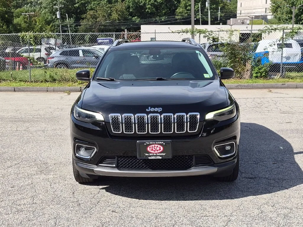 Used 2019 Black Jeep Limited image 9