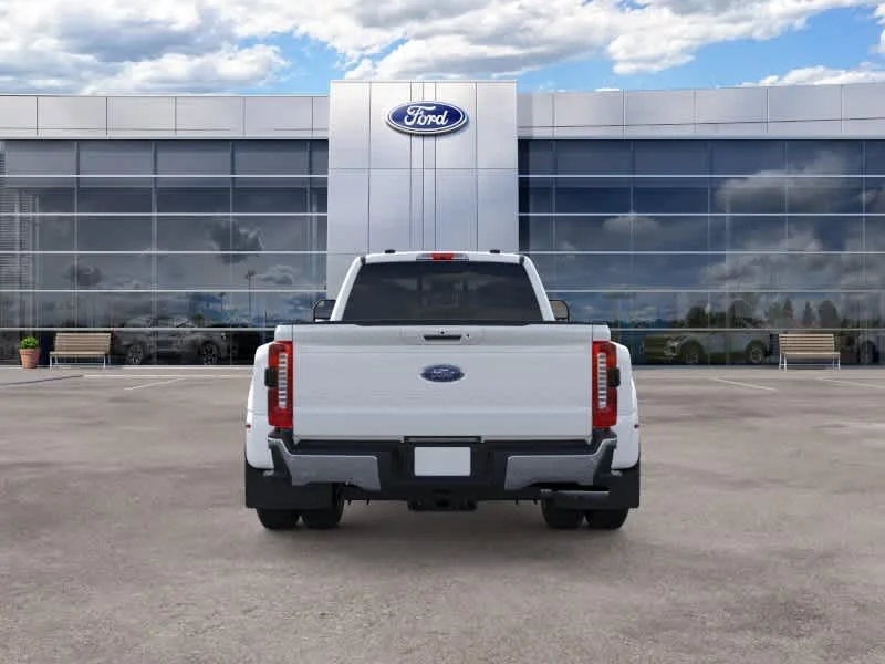 New 2026 Oxford White Ford LARIAT image 6