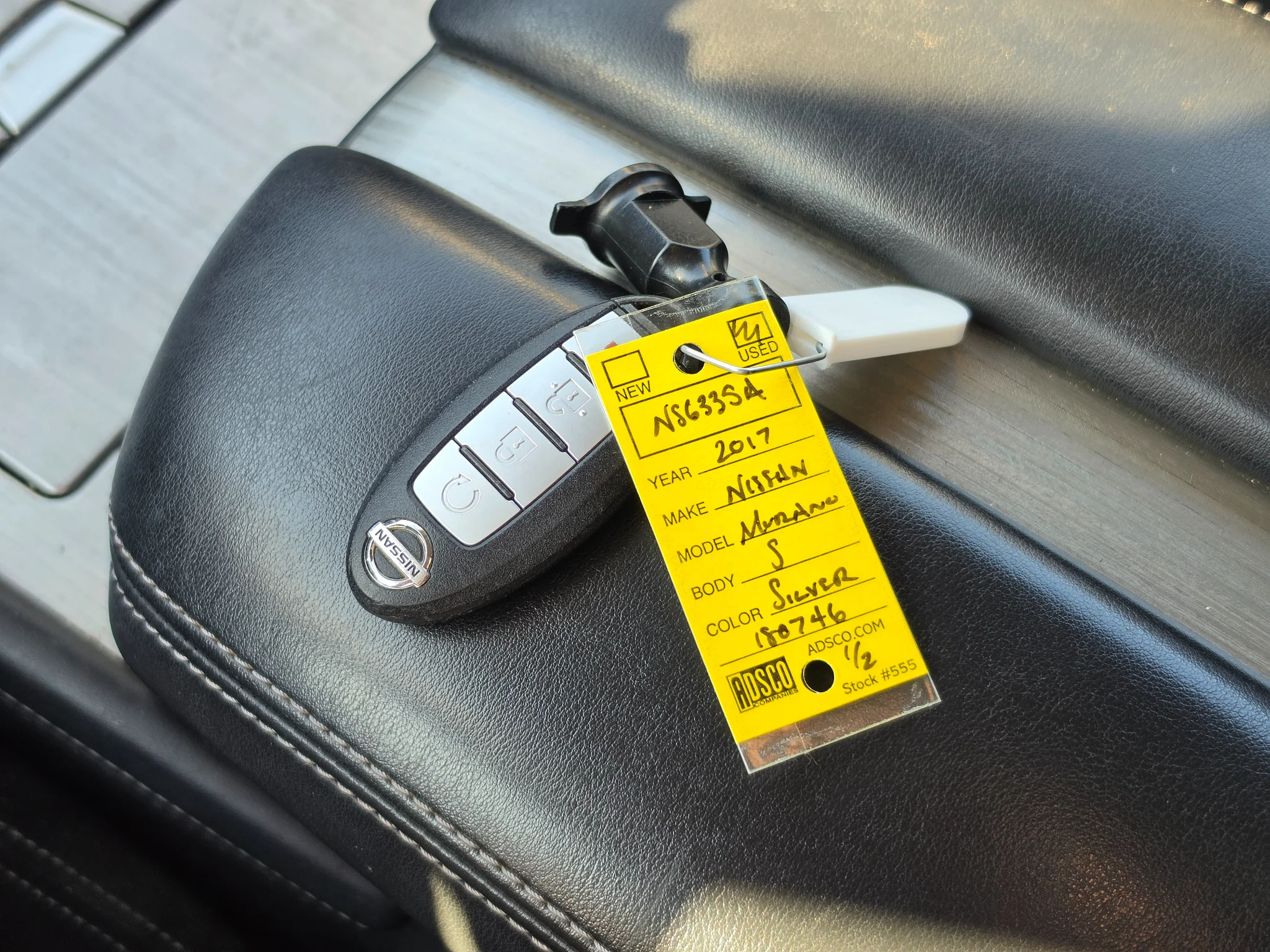 Used 2017 Brilliant Silver Metallic Nissan S image 10