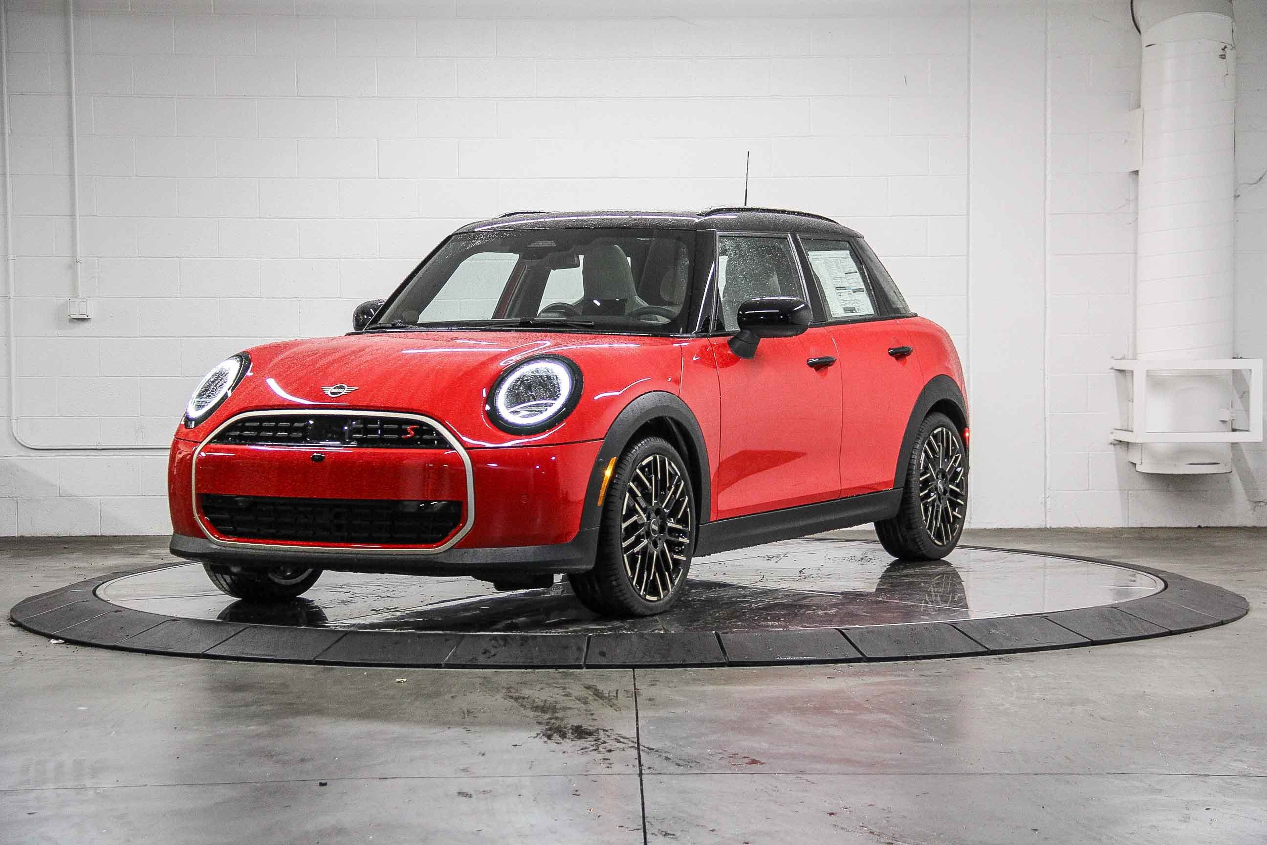 2026 MINI Hardtop 4 Door S - Photo 3