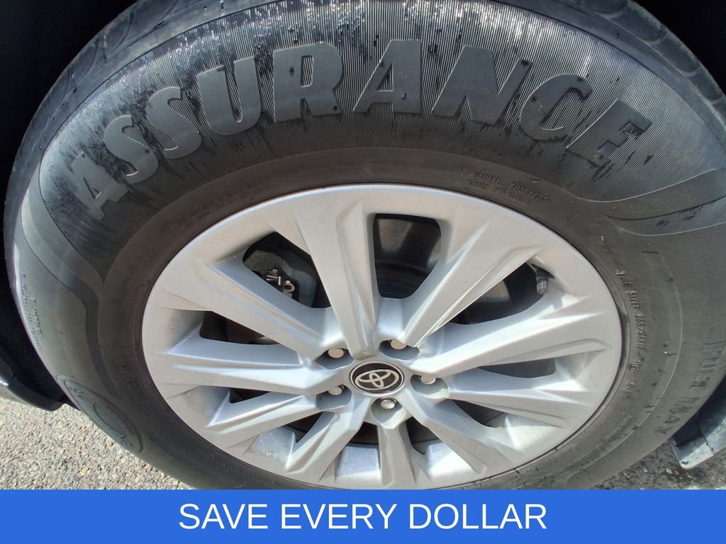 Used 2024 Black Toyota XLE image 9