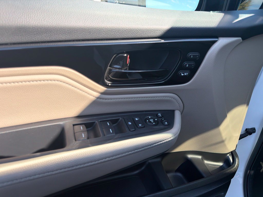2024 Honda Odyssey Elite - Photo 28