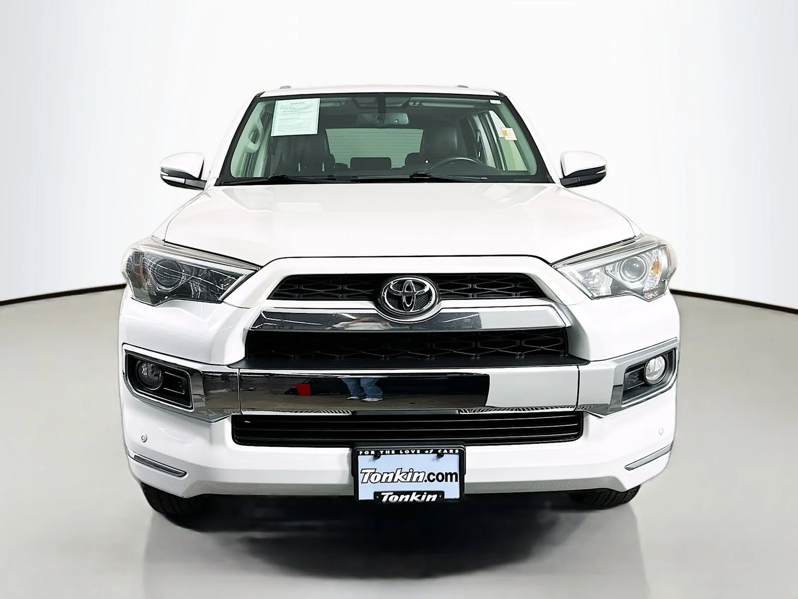 Used 2016 Blizzard Pearl Toyota Limited image 2