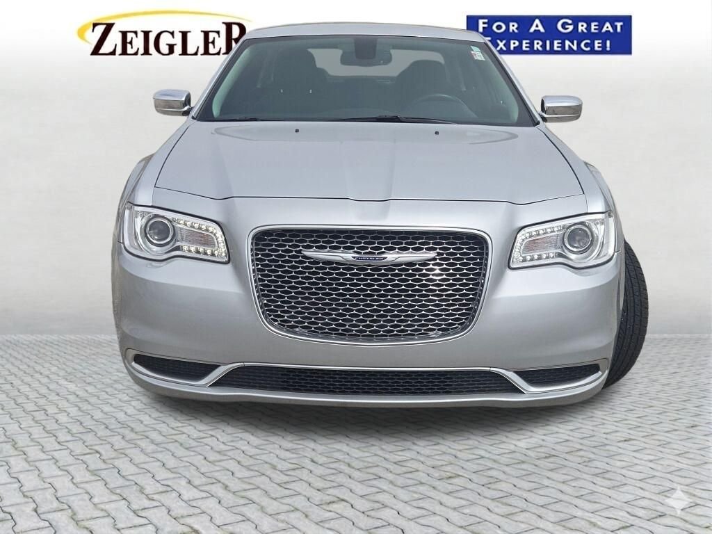 Used 2021 Silver Chrysler Touring image 4