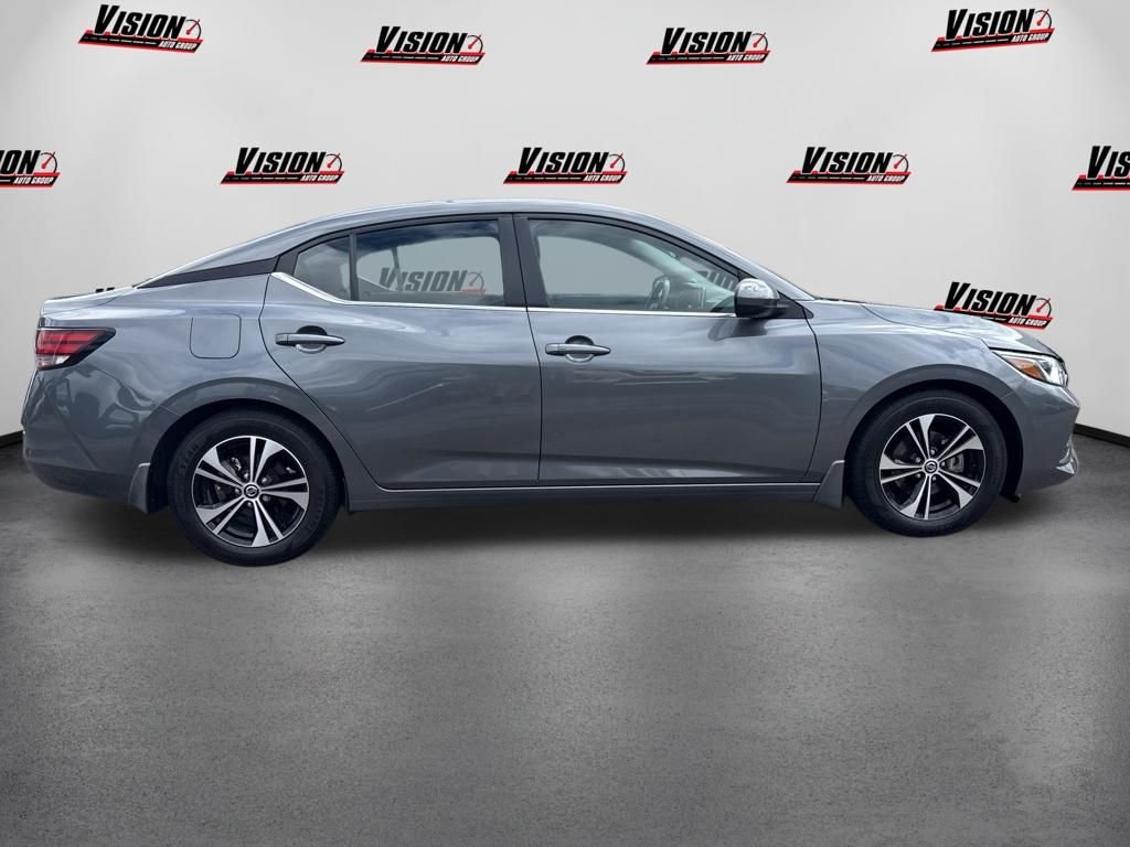 Used 2022 Gray Nissan SV image 4