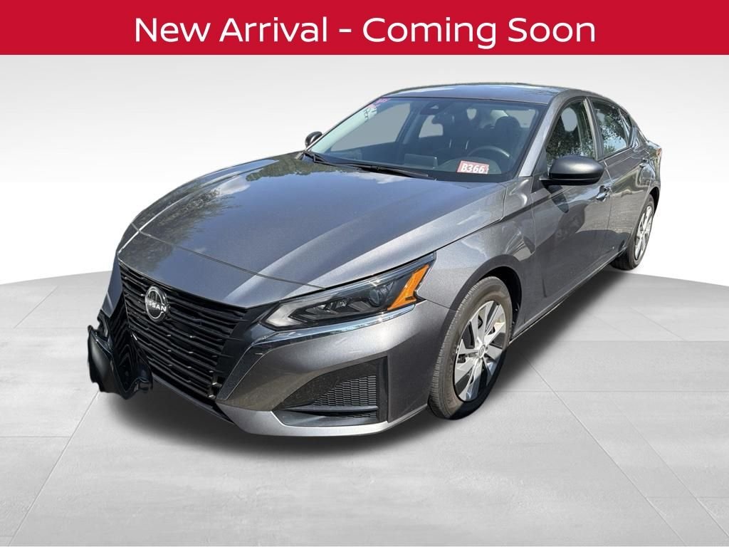 Used 2025 Gray Nissan 2.5 S image 1