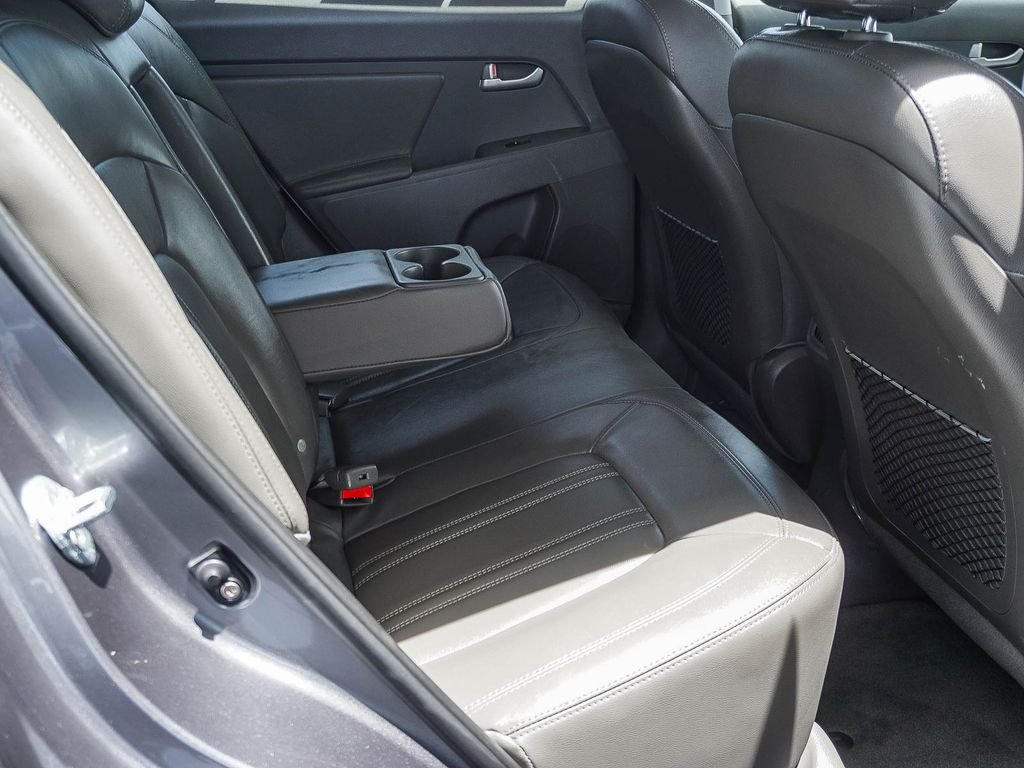 Used 2016 Silver Kia EX image 14