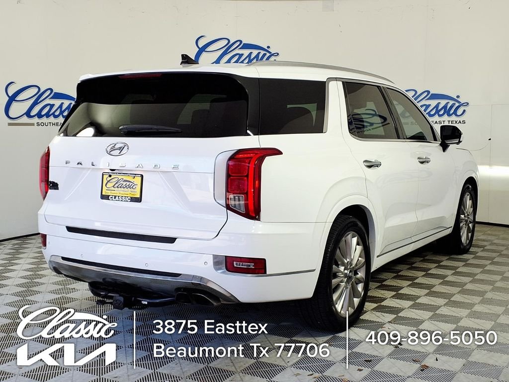 Used 2020 White Hyundai Limited image 6