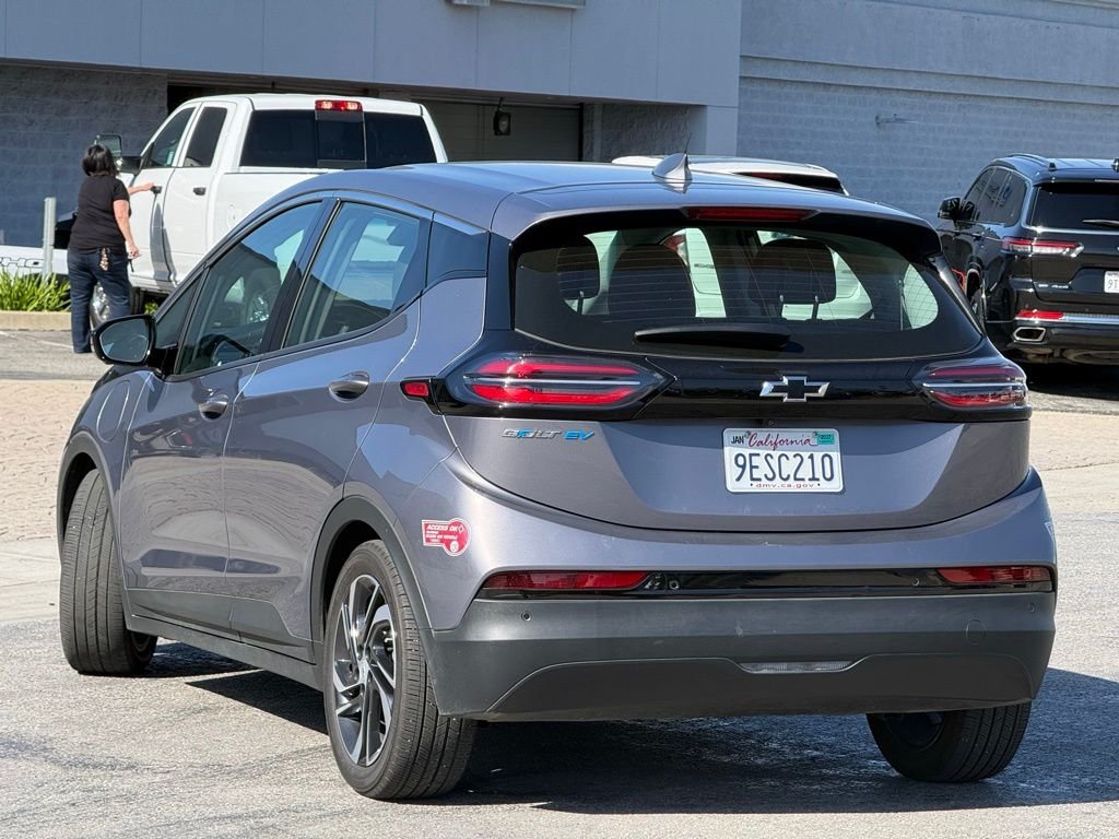 Used 2023 Chevrolet Bolt EV 2LT with VIN 1G1FX6S07P4127555 for sale in Claremont, CA