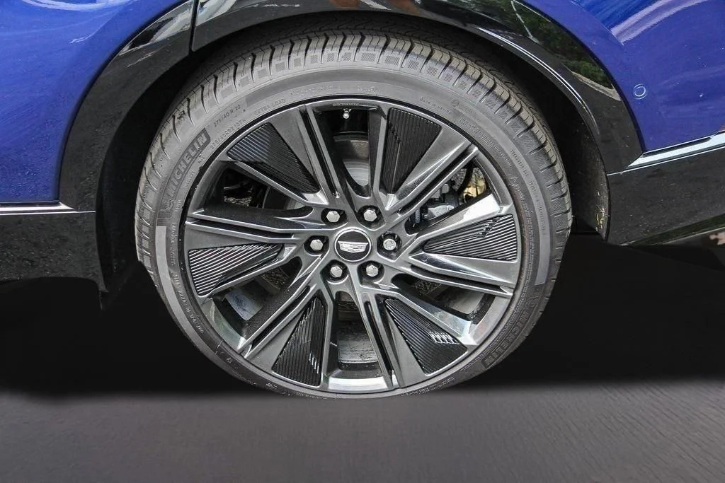2026 Cadillac LYRIQ Signature Sport - Photo 17
