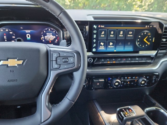 New 2026 White Sands Chevrolet High Country image 27