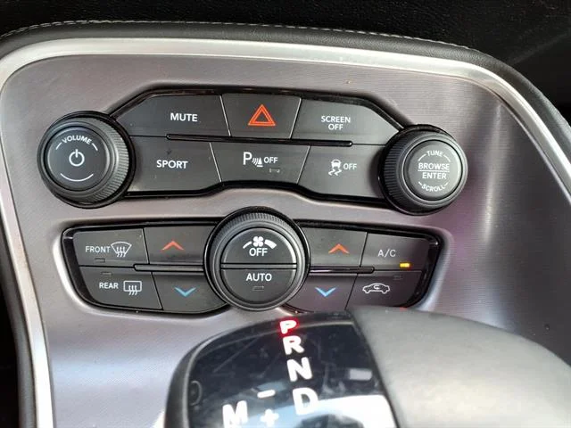 Used 2019 Granite Pearl Coat Dodge SXT image 23