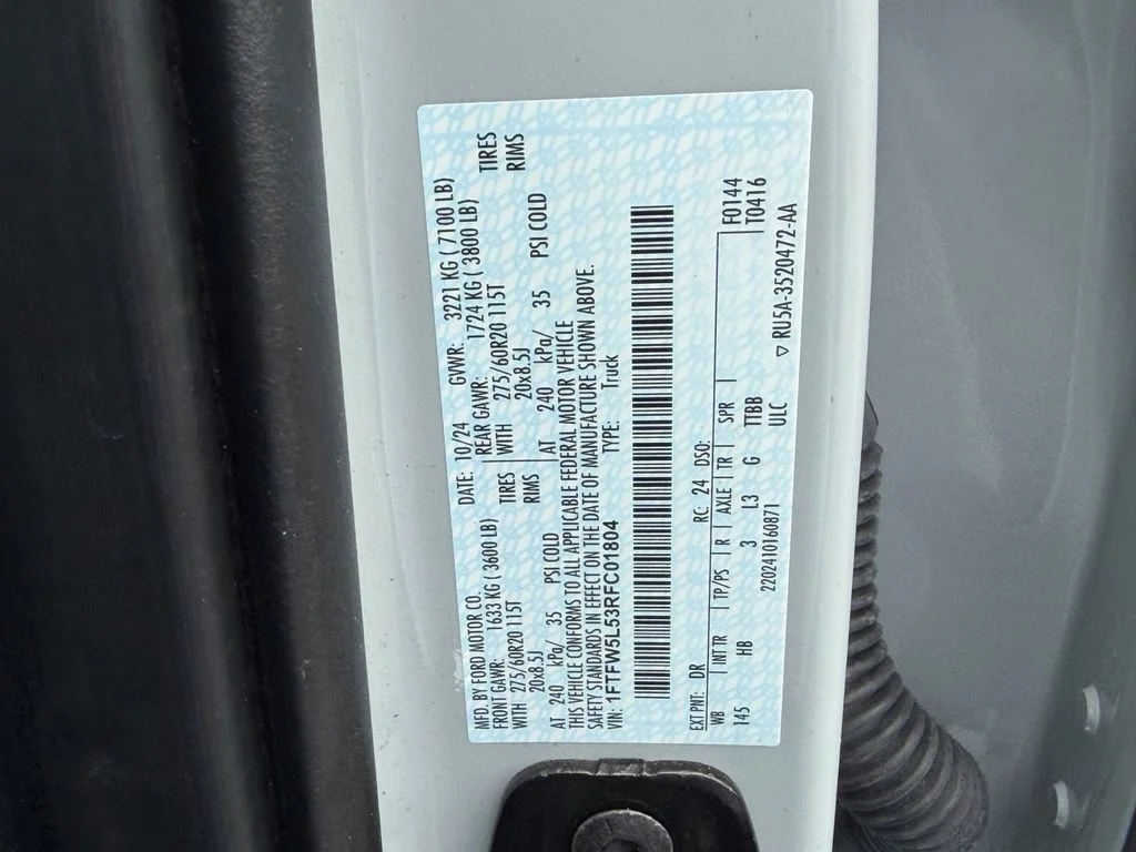 Used 2024 White Ford Lariat image 20