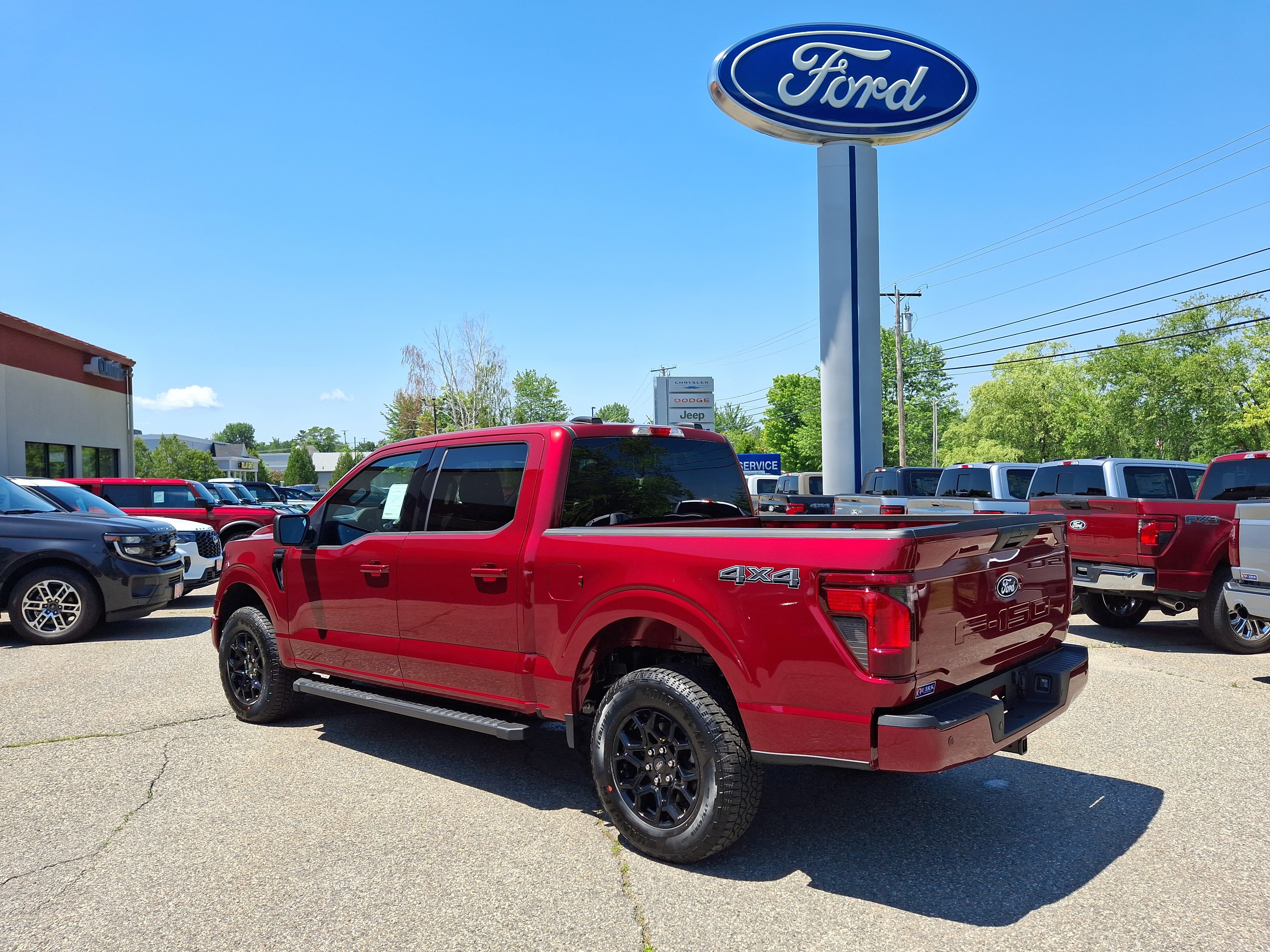 New 2026 Ruby Red Metallic Tinted Clearcoat Ford XLT image 9