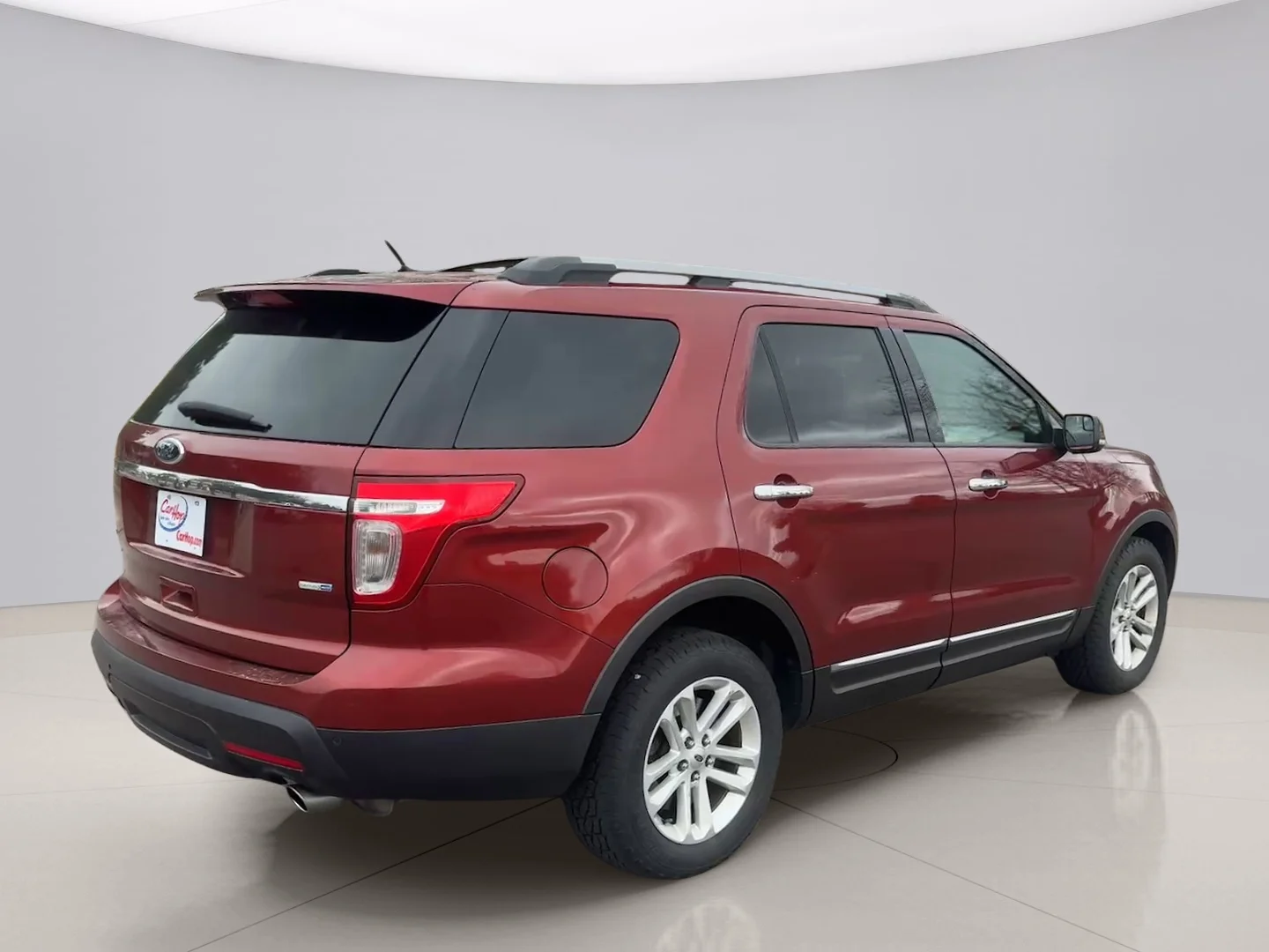 Used 2014 Red Ford XLT 4WD image 5