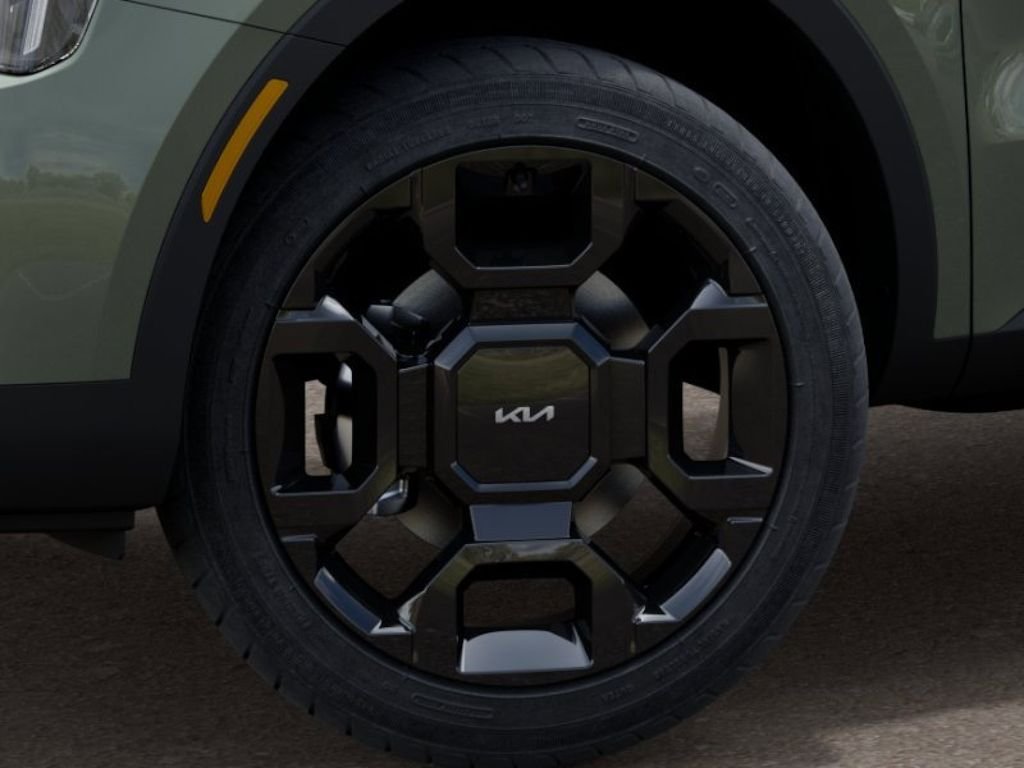 New 2024 Green Kia X-Line EX image 9