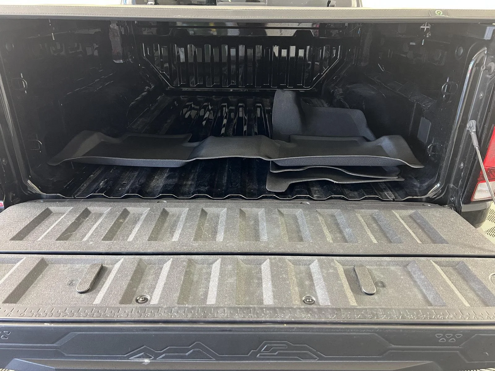 Used 2025 Black Chevrolet WT/LT image 23