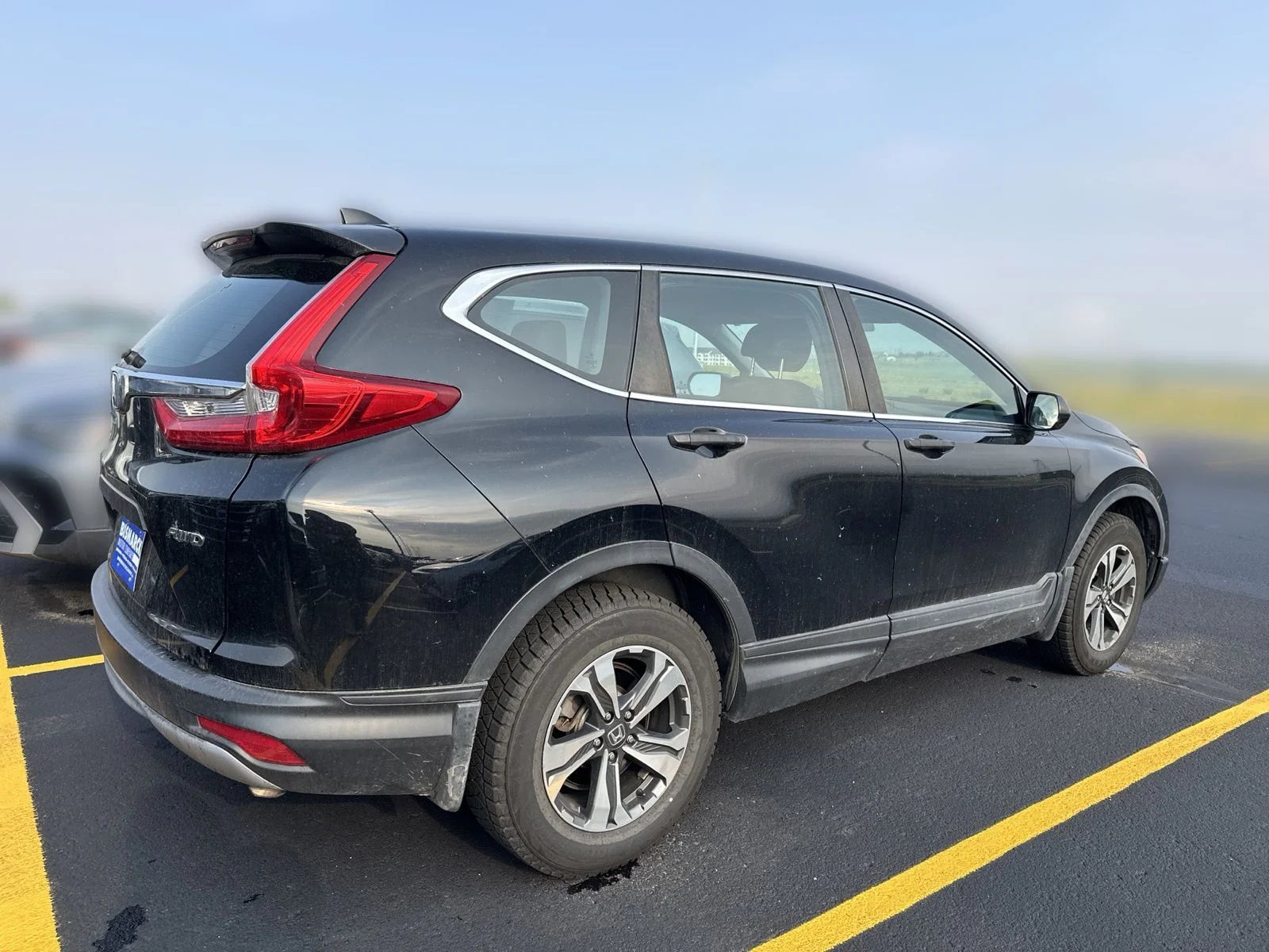 Used 2019  Honda LX image 3