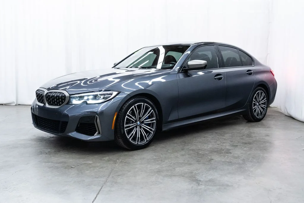 Used 2021 Gray BMW M340i xDrive image 3
