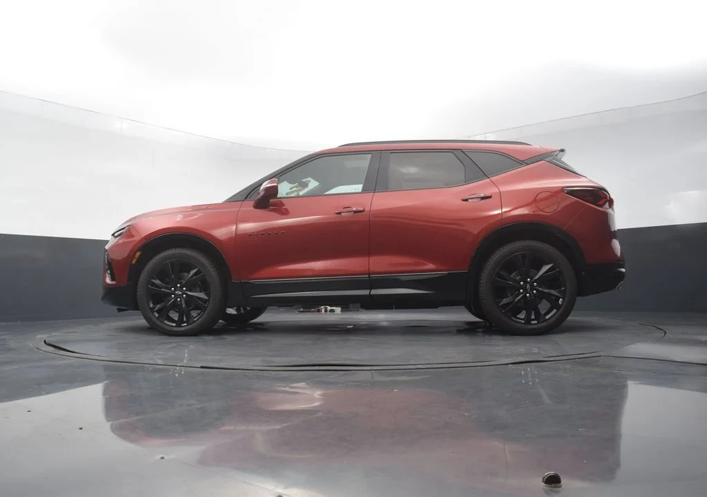 Used 2019 CAJUN RED TINTCOAT Chevrolet RS image 50