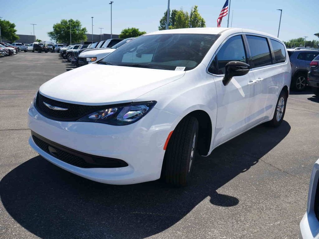 New 2026 Bright White Clear-Coat Exterior Paint Chrysler  image 3